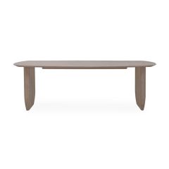 Ovale tafel met een strak Deens design en houten afwerking, geschikt voor Scandinavische en moderne interieurs.